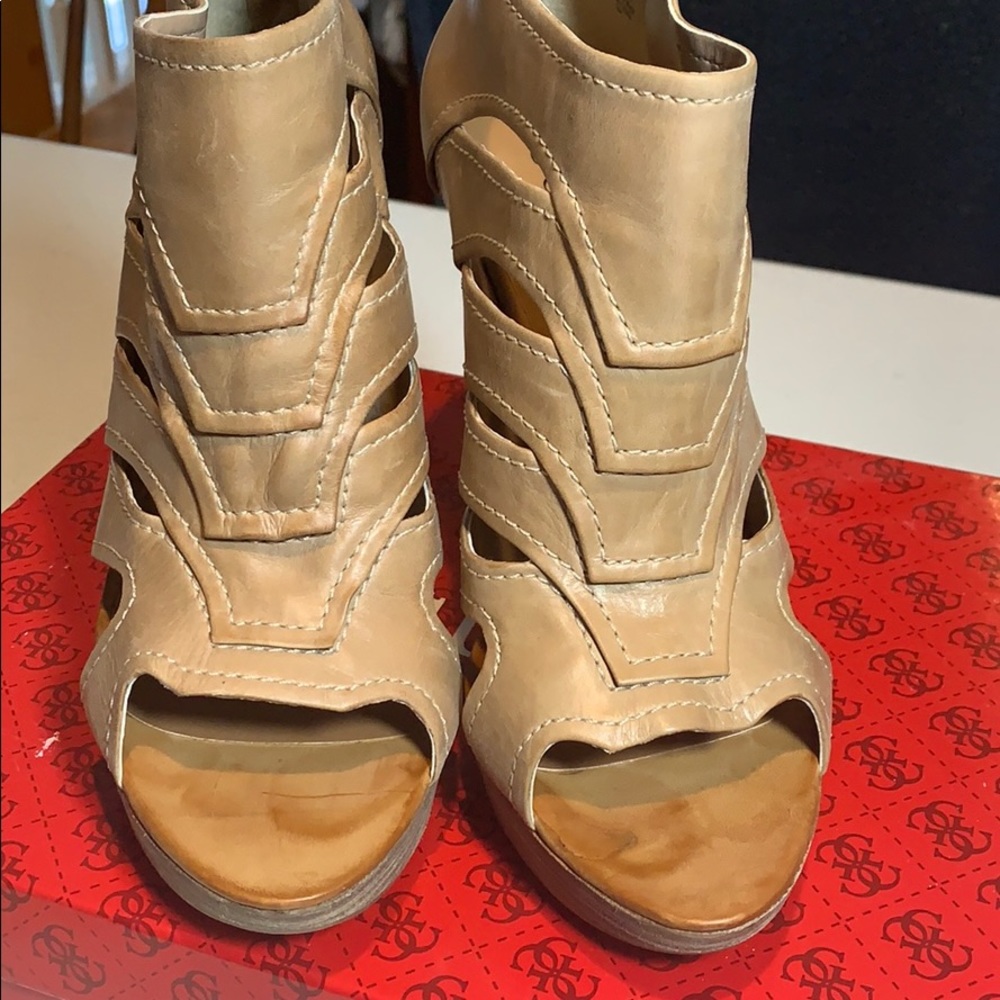 GUESS Sandal/Booties - Picture 2 of 8